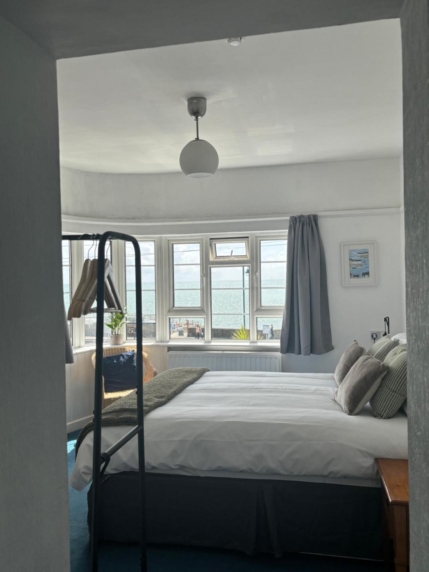 The Yacht Inn Penzance Zewnętrze zdjęcie
